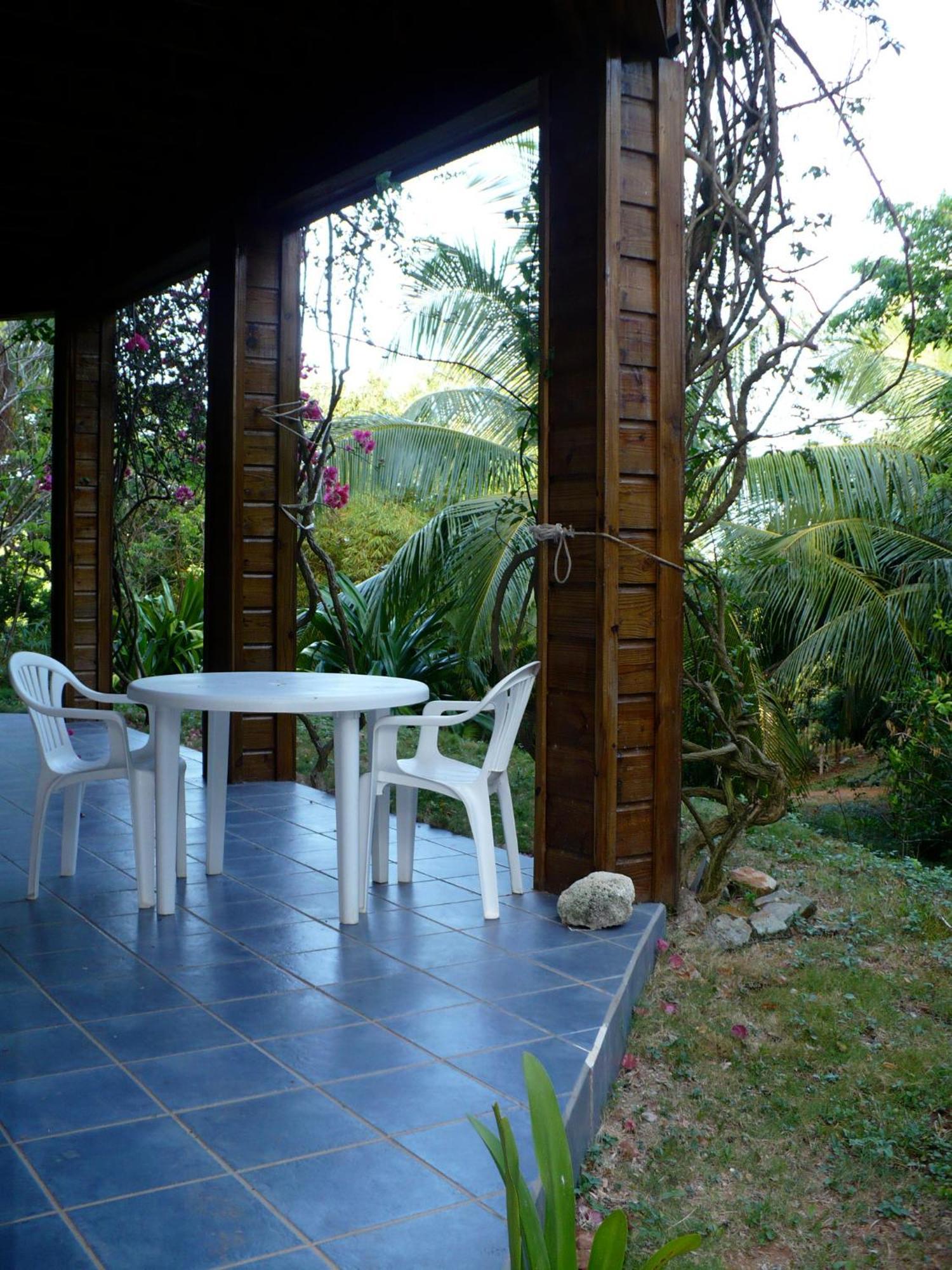 Roatan Bed & Breakfast Apartments West End Habitación foto